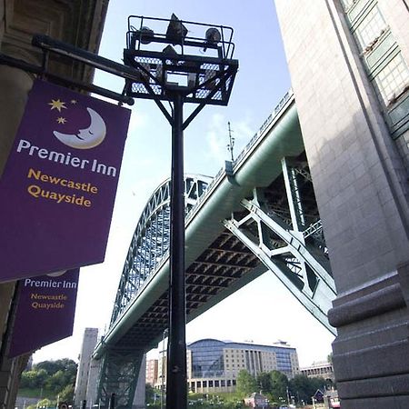Premier Inn Newcastle Quayside Exterior foto