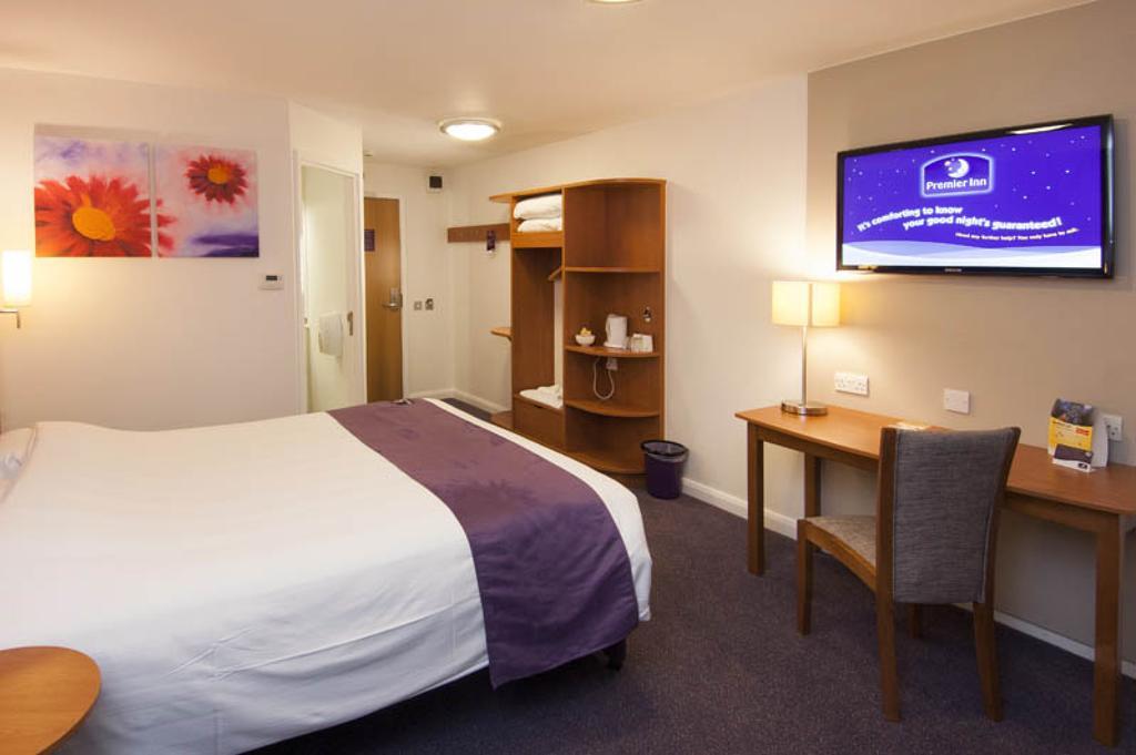 Premier Inn Newcastle Quayside Exterior foto
